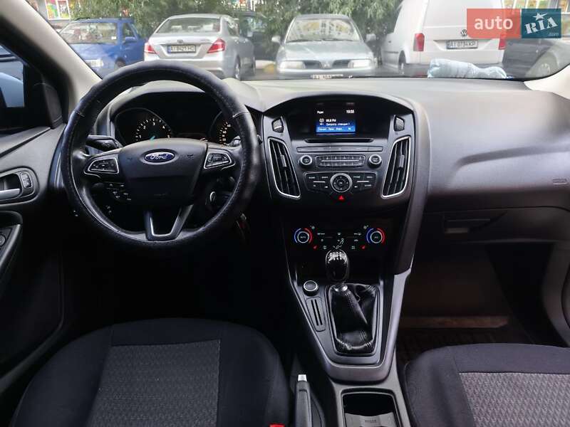 Хэтчбек Ford Focus 2017 в Киеве