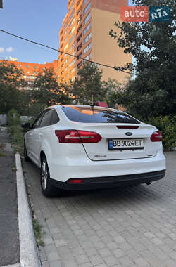 Седан Ford Focus 2018 в 