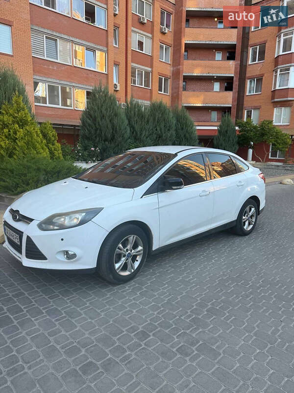 Седан Ford Focus 2012 в Киеве