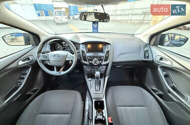 Хэтчбек Ford Focus 2017 в 