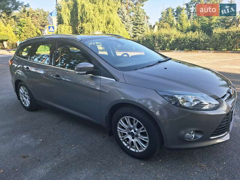 Универсал Ford Focus 2014 в 