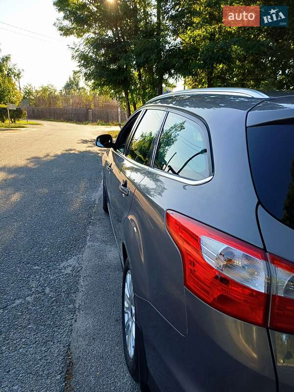 Универсал Ford Focus 2014 в Киеве