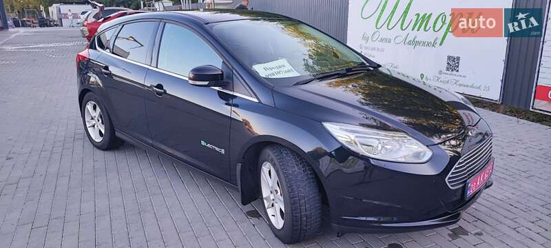 Хэтчбек Ford Focus 2013 в Каменец-Подольском