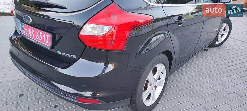 Хэтчбек Ford Focus 2013 в Каменец-Подольском