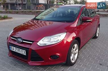 Седан Ford Focus 2014 в 