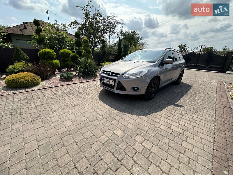 Универсал Ford Focus 2012 в Ивано-Франковске