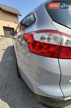 Универсал Ford Focus 2012 в 