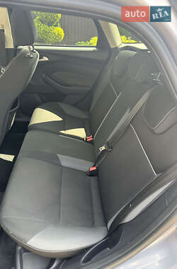Универсал Ford Focus 2012 в 