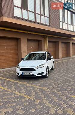 Седан Ford Focus 2016 в 