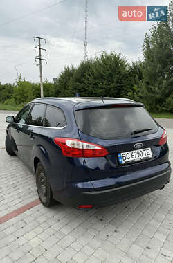 Универсал Ford Focus 2011 в 