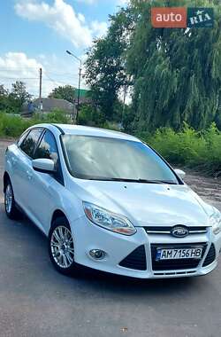 Седан Ford Focus 2012 в 