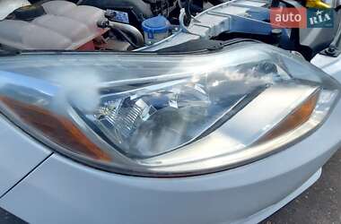 Седан Ford Focus 2012 в 