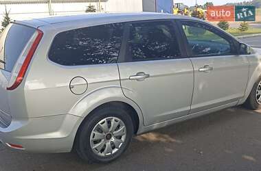 Универсал Ford Focus 2010 в 