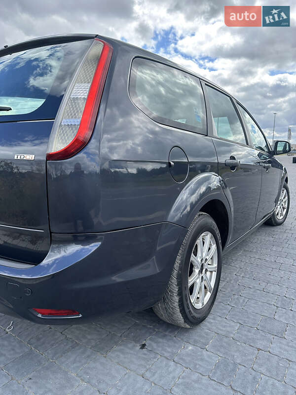 Универсал Ford Focus 2010 в Львове