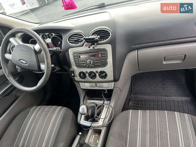 Универсал Ford Focus 2010 в Львове