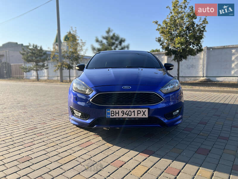 Хэтчбек Ford Focus 2014 в Измаиле