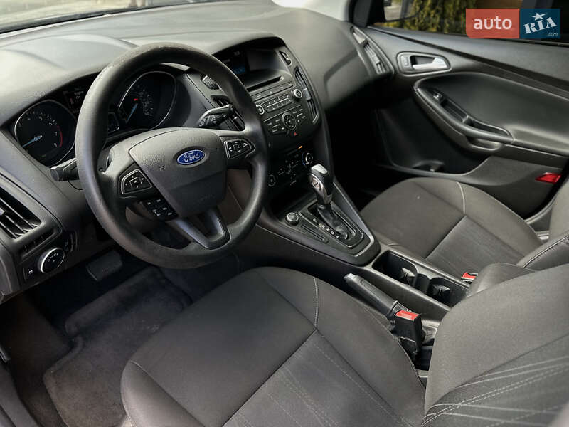 Хэтчбек Ford Focus 2016 в Шептицькому