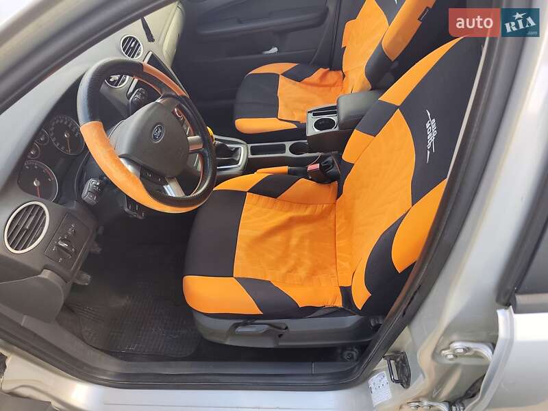 Универсал Ford Focus 2005 в Хмельницком