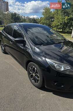 Седан Ford Focus 2014 в 