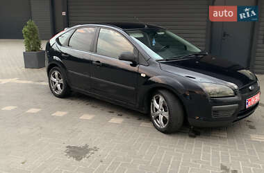 Хэтчбек Ford Focus 2006 в 