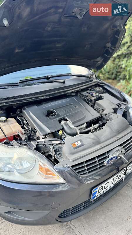 Универсал Ford Focus 2010 в Львове