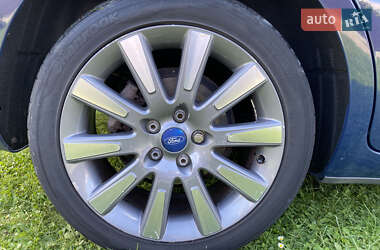 Универсал Ford Focus 2010 в 