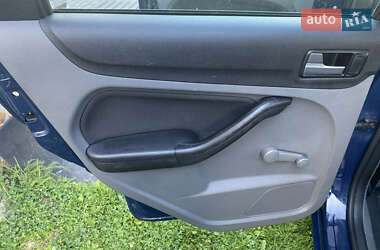 Универсал Ford Focus 2010 в 