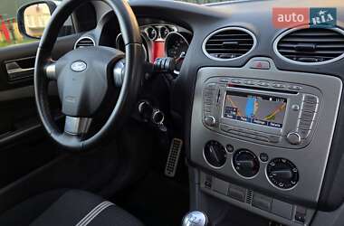 Универсал Ford Focus 2010 в 