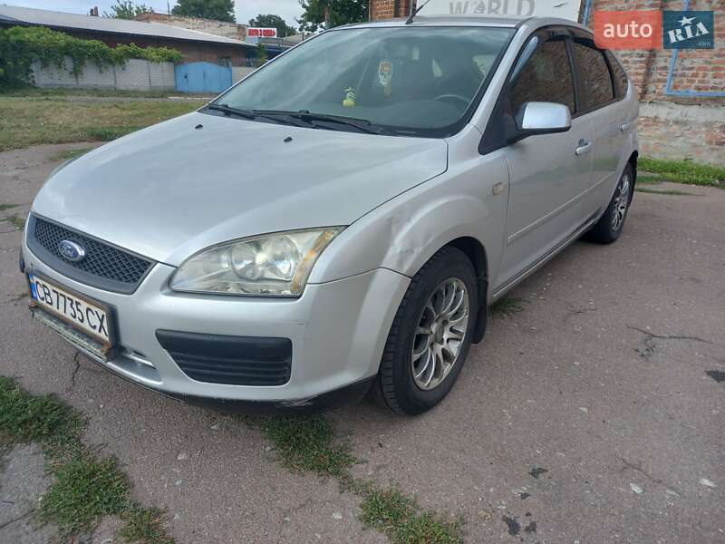 Хэтчбек Ford Focus 2007 в 