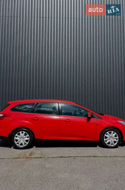Универсал Ford Focus 2014 в 