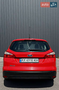 Универсал Ford Focus 2014 в 