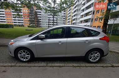 Хэтчбек Ford Focus 2015 в 