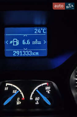Седан Ford Focus 2012 в 