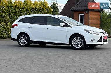 Универсал Ford Focus 2014 в 