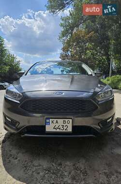 Седан Ford Focus 2016 в Києві