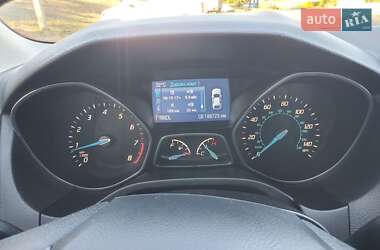 Седан Ford Focus 2014 в 