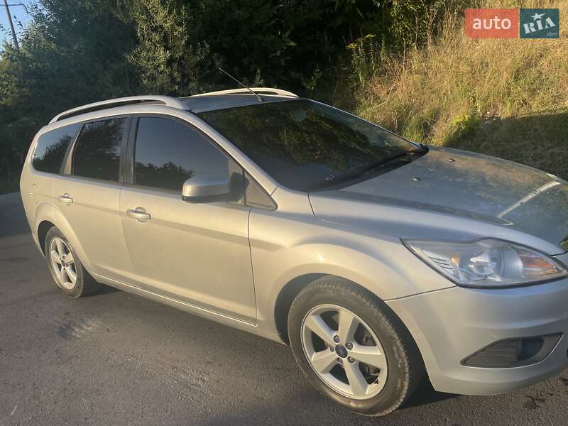 Универсал Ford Focus 2010 в Львове фото 2 Универсал Ford Focus 2010 в Львове