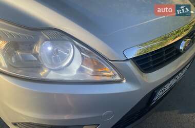 Универсал Ford Focus 2010 в 