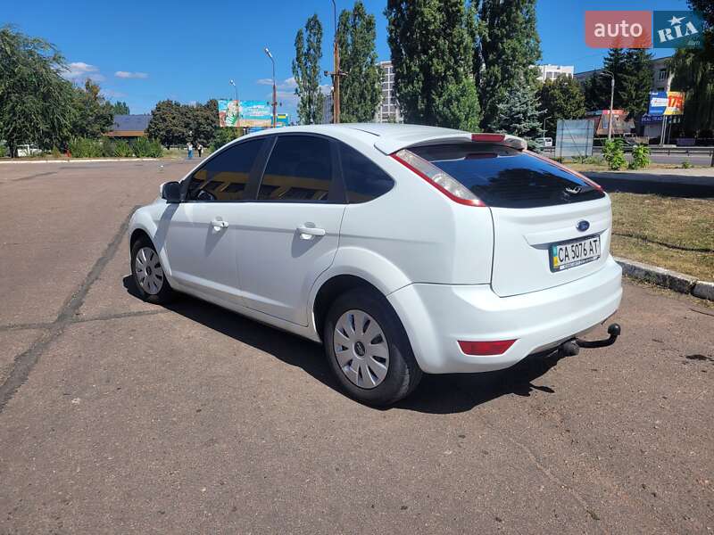 Хэтчбек Ford Focus 2008 в Черкассах