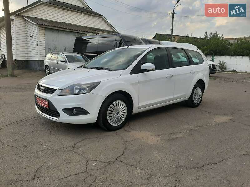 Универсал Ford Focus 2011 в 