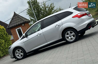 Универсал Ford Focus 2014 в 