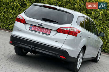 Универсал Ford Focus 2014 в 
