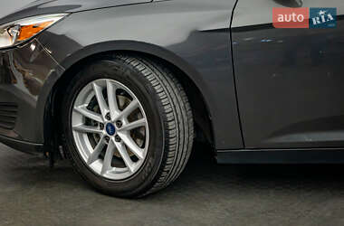 Седан Ford Focus 2015 в 