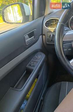 Хэтчбек Ford Focus 2009 в 