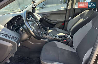 Седан Ford Focus 2013 в 