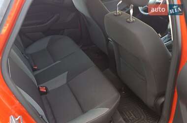Седан Ford Focus 2011 в 