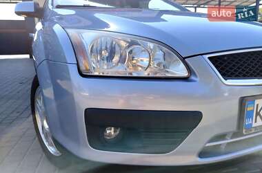 Універсал Ford Focus 2004 в 