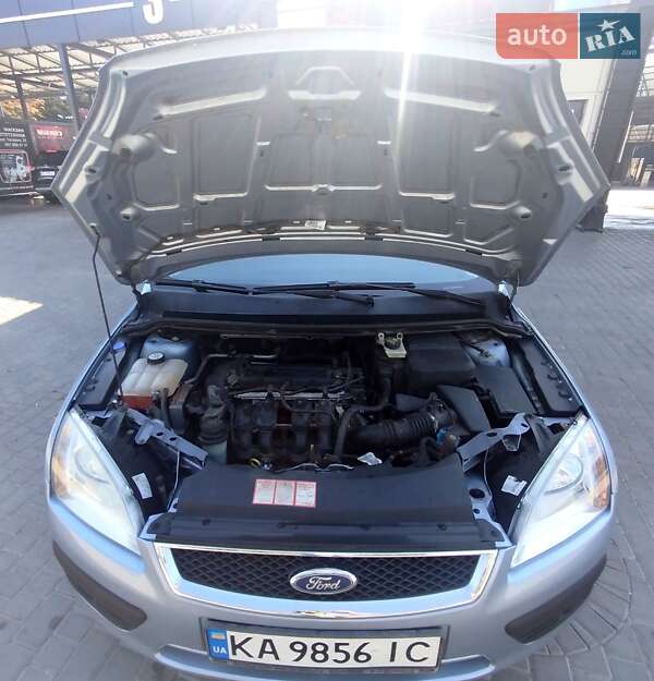 Универсал Ford Focus 2004 в Первомайске
