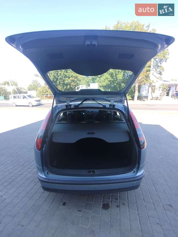 Универсал Ford Focus 2004 в Первомайске