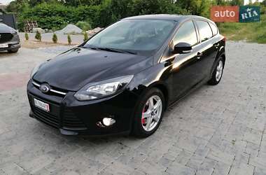 Хэтчбек Ford Focus 2013 в 